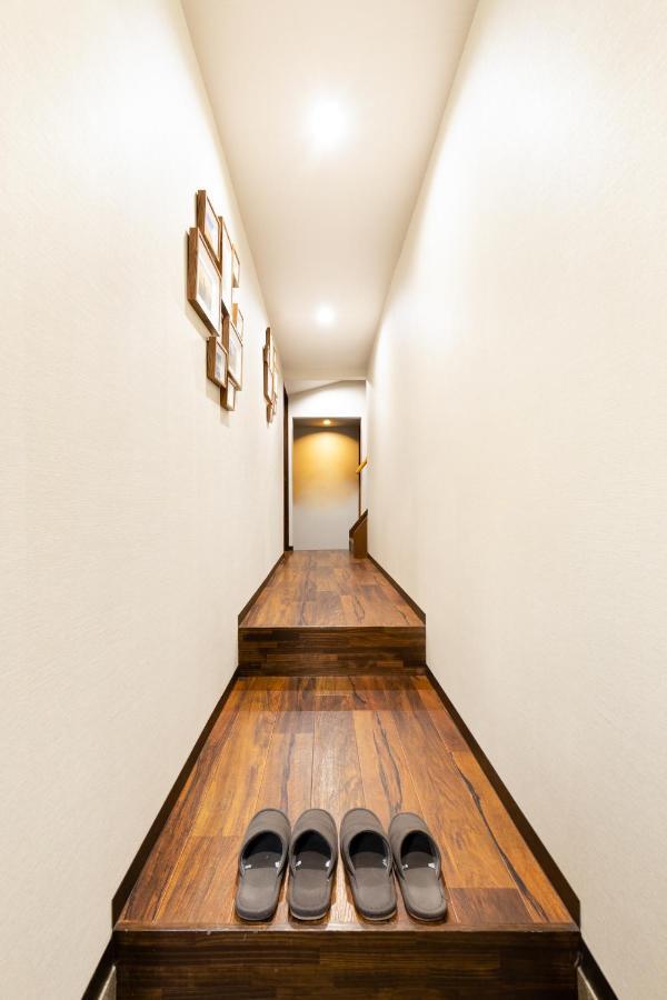 Villa Chikyuutabikazoku Usj Ⅱ à Ōsaka Extérieur photo